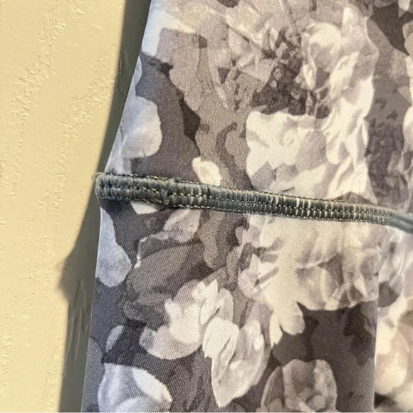Aerie Offline 7/8 Women Leggings S/P‎ Yoga Gray Floral Blue Bundle Casual Active - Picture 6 of 17